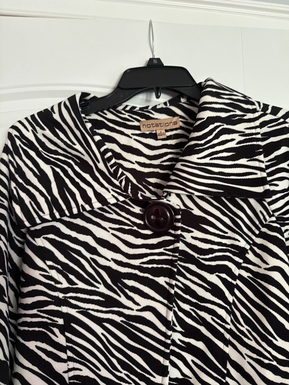 Zebra Cropped Jacket - Picture 2 of 2